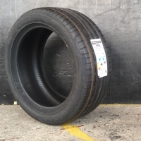 ยางใหม่ 225-50-17 Bridgestone Potenza S001 Runflat ปี18 เพียงเส้นละ 8500 บาท