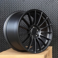 RS05RR 18inch 5h113 ล้อคุณภาพยอดฮิต ใส่ได้ทั้ง รถเก๋งและ BENZ วงละ 5500 บาท