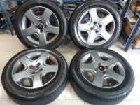 4500/4วง ต่อรองได้ ล้อ15 นิ้ว 4รู100 สี Silver grey ยางมิชลิน 195 60 15 ปี 2014 ใช้งานปกติล้อไม่มีซ่