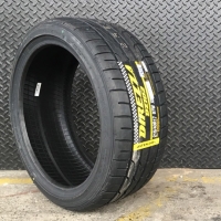 ยางใหม่ 215-40-17 Dunlop Direzza DZ102 ปี18 โปร ซื้อ 2 แถม 2 ชุดละ 15400 บาท