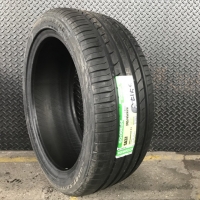 ยางใหม่ 245-45-20 Goodride SA37 ปี17 ปกติเส้นละ 4500 ลดเหลือเส้นละ 3500 บาท